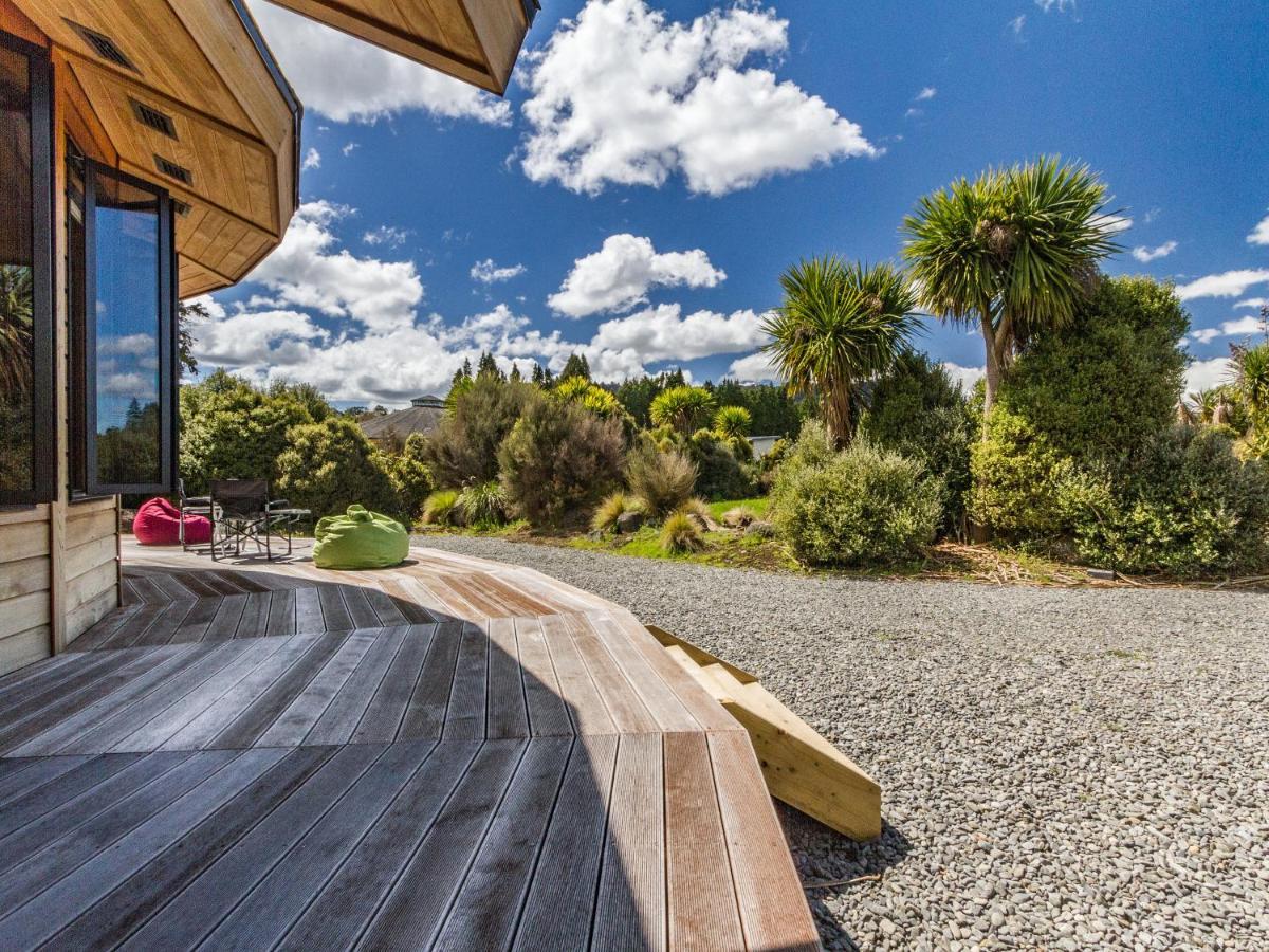 The Snowglobe - Ohakune Modern Yurt Style Chalet المظهر الخارجي الصورة