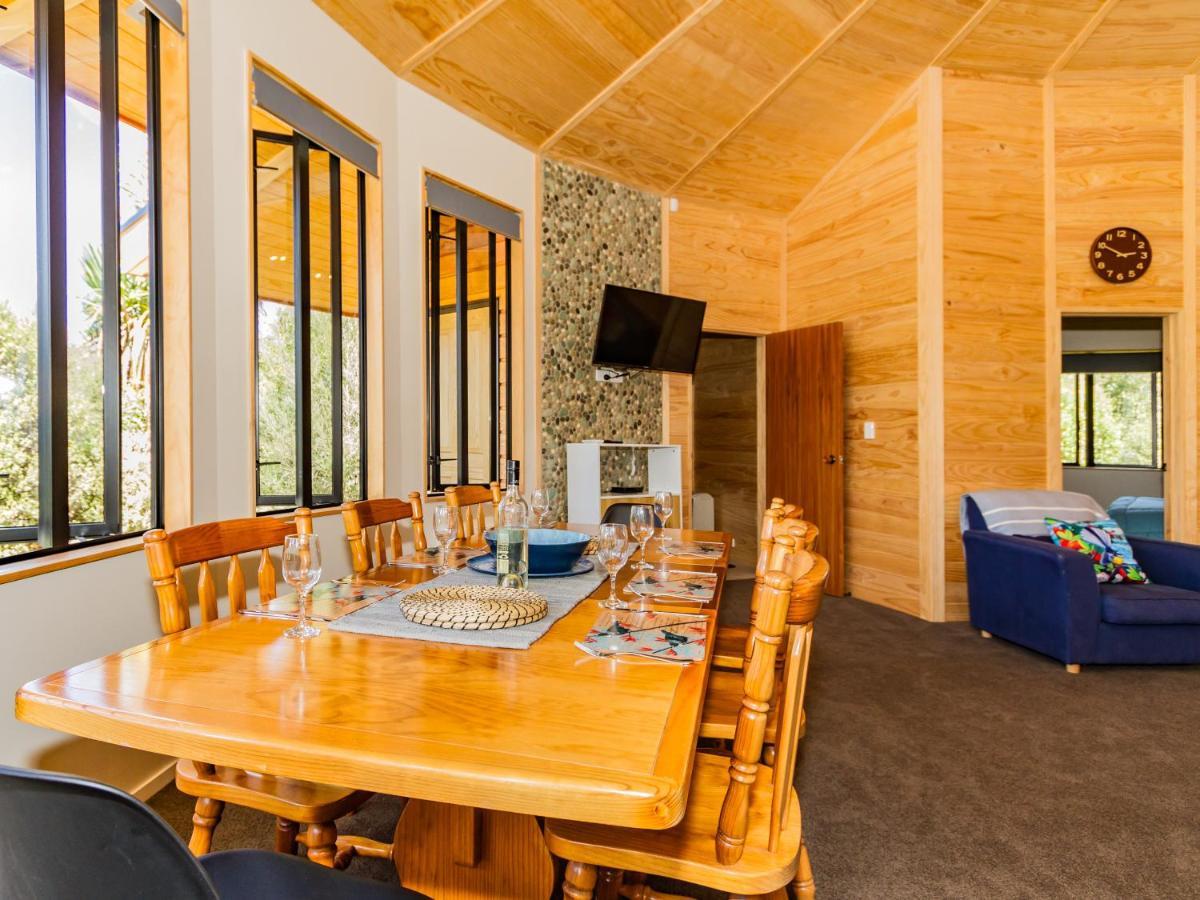 The Snowglobe - Ohakune Modern Yurt Style Chalet المظهر الخارجي الصورة